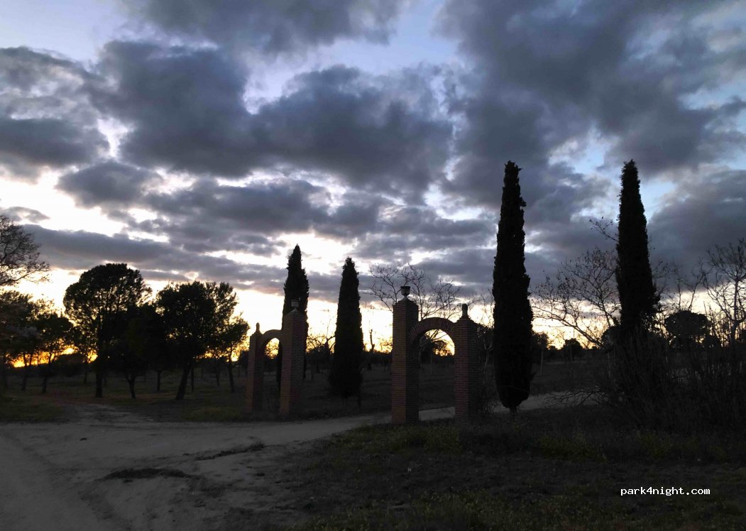 (45519) Novés - Unnamed Road — foto