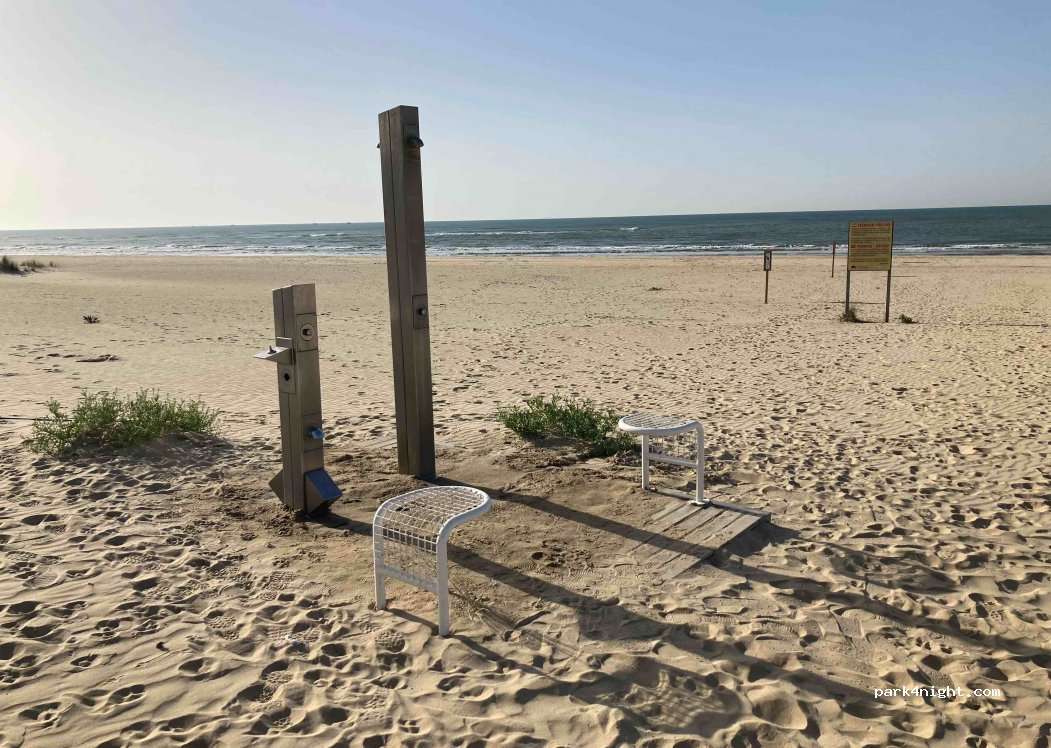 Playa Canina La Bota — foto 3