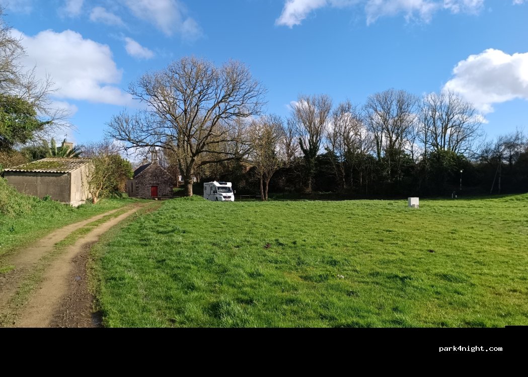 (29250) Plougoulm - 148 Rue la Chapelle de Prat Coulm — foto 4
