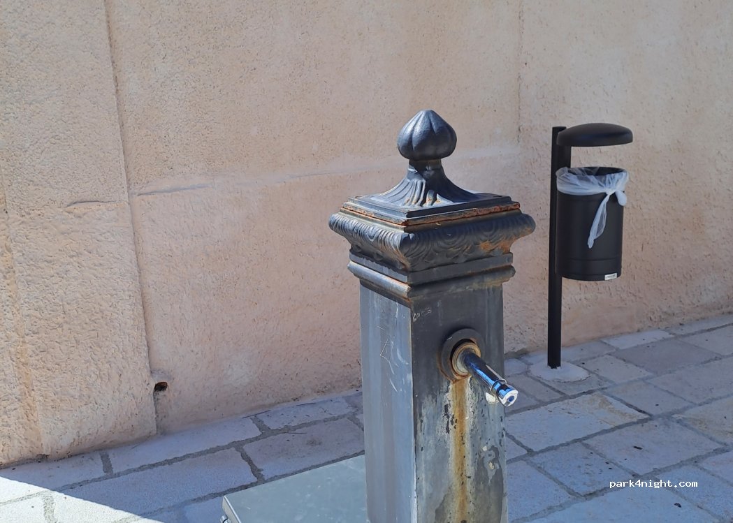 (73040) Santa Maria di Leuca - 1 Piazza Redentore — foto