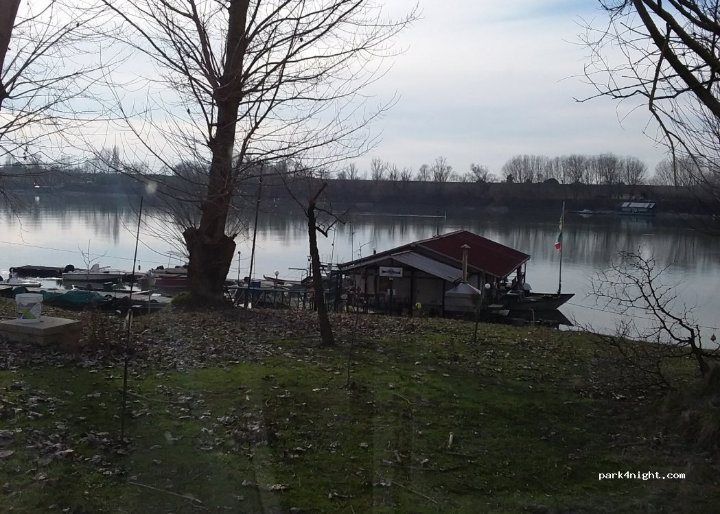 Ancora Nautical Pub — foto