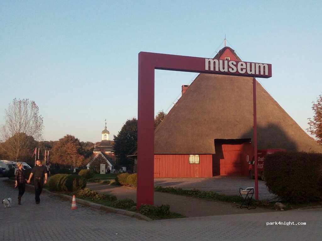 (24113) Molfsee - Hamburger Chaussee — foto 2