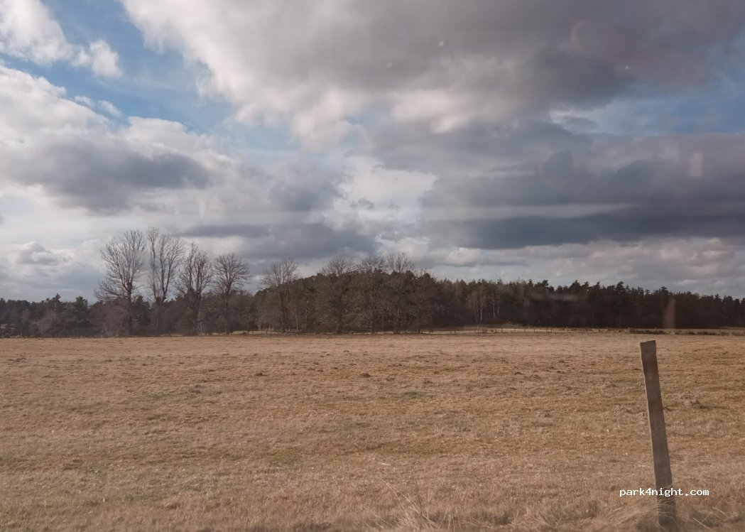 (15320) Val-d'Arcomie - Unnamed Road — foto 2