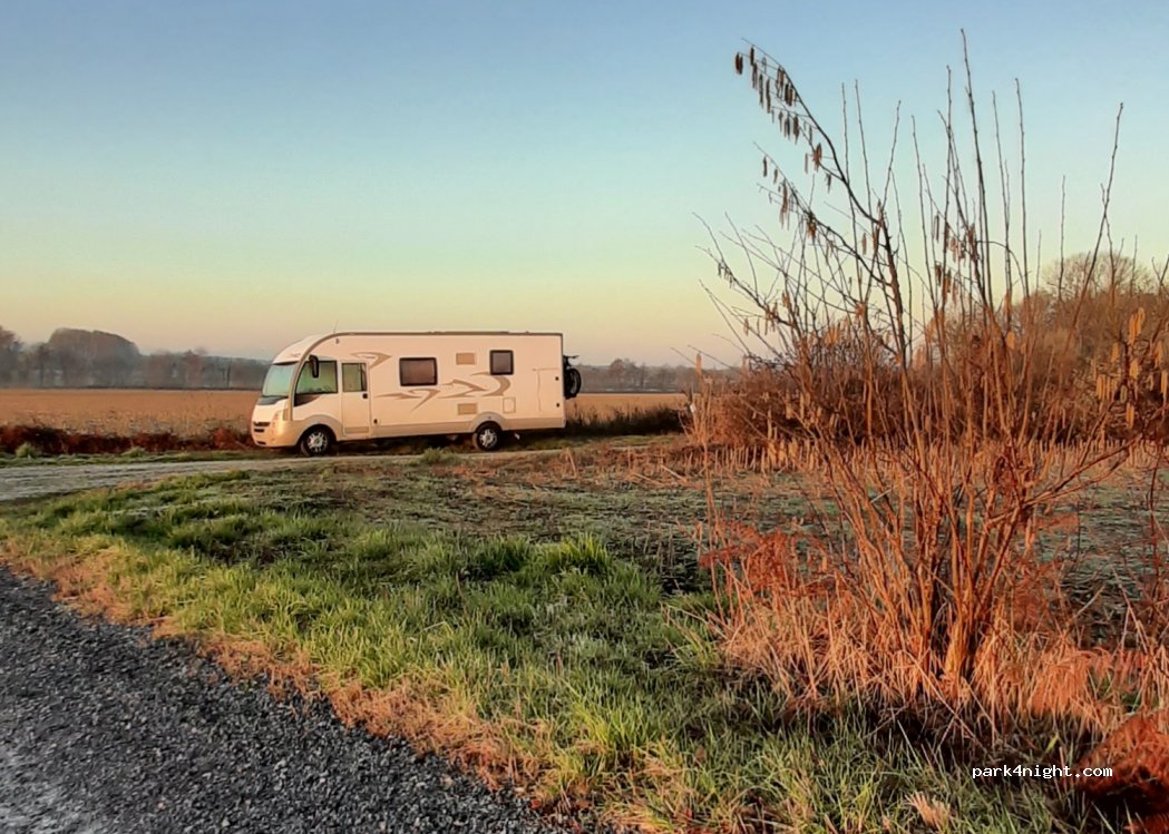 (64230) Lescar - Unnamed Road — foto 3