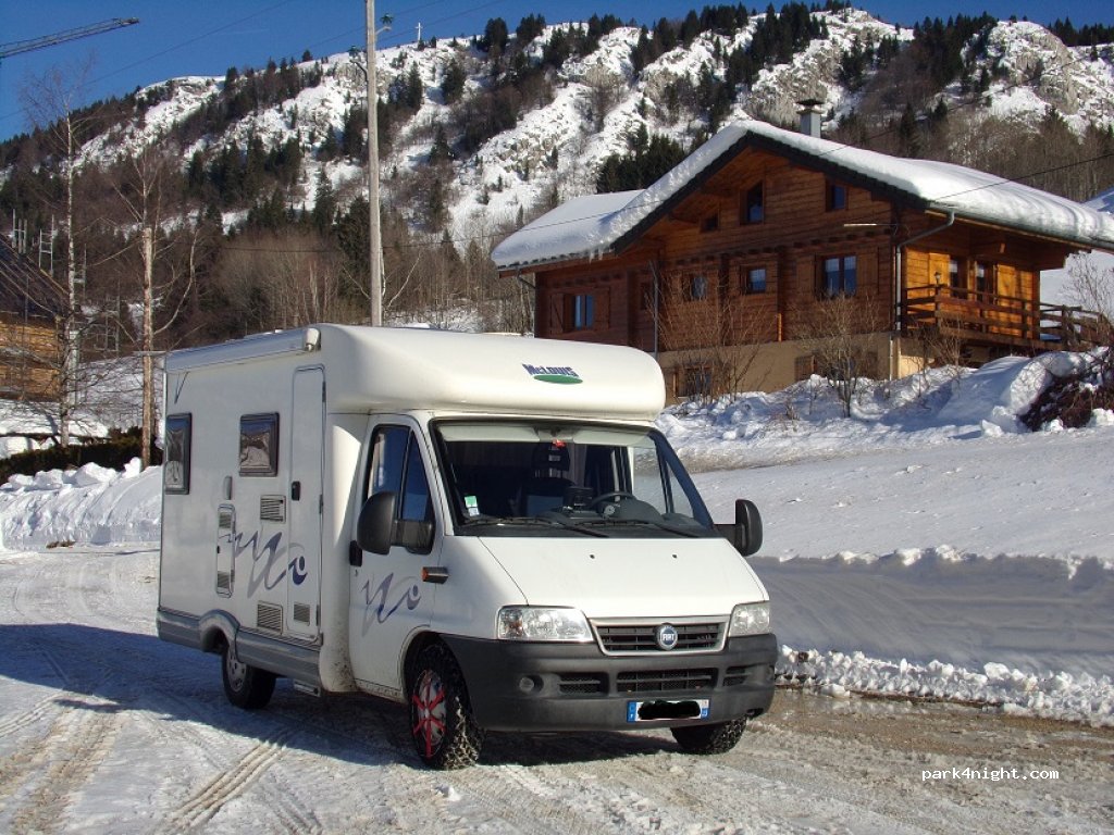 (39370) Les Bouchoux - Salle polyvalente — foto