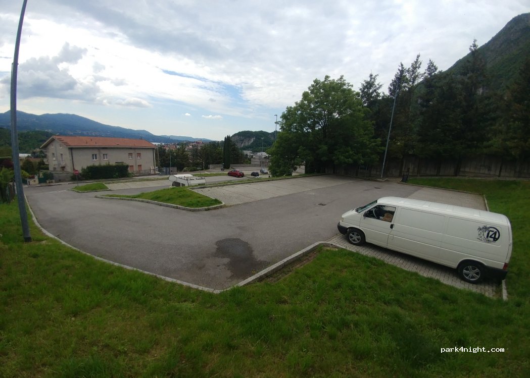 (23868) Valmadrera - 6 Via Salvo D'Acquisto — foto