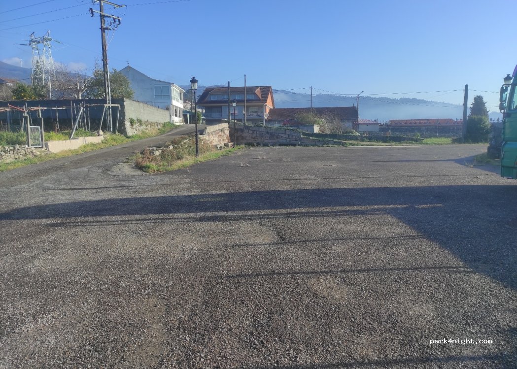 (36436) A Lavandeira - 24 Lugar Iglesia — foto