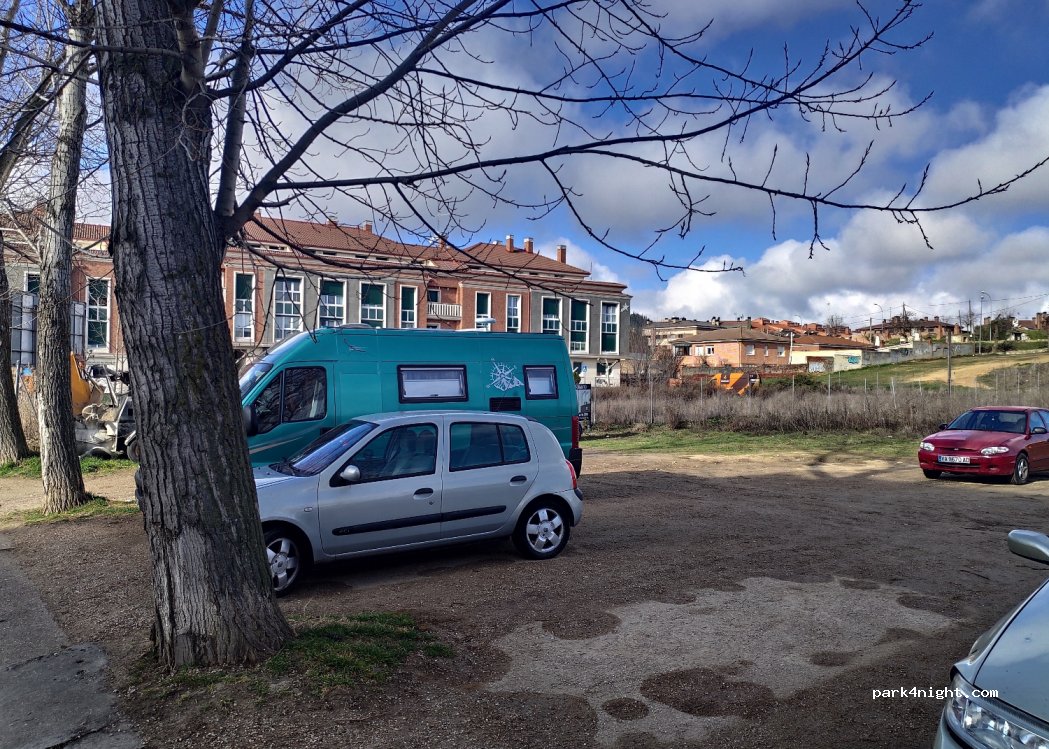 (47193) Cistérniga - 1 Camino Renedo — foto 2