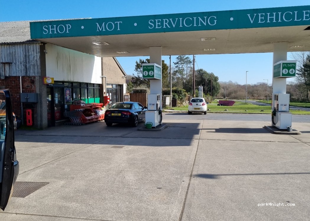 (SA3 3JN) Bishopston - 14 Northway — foto