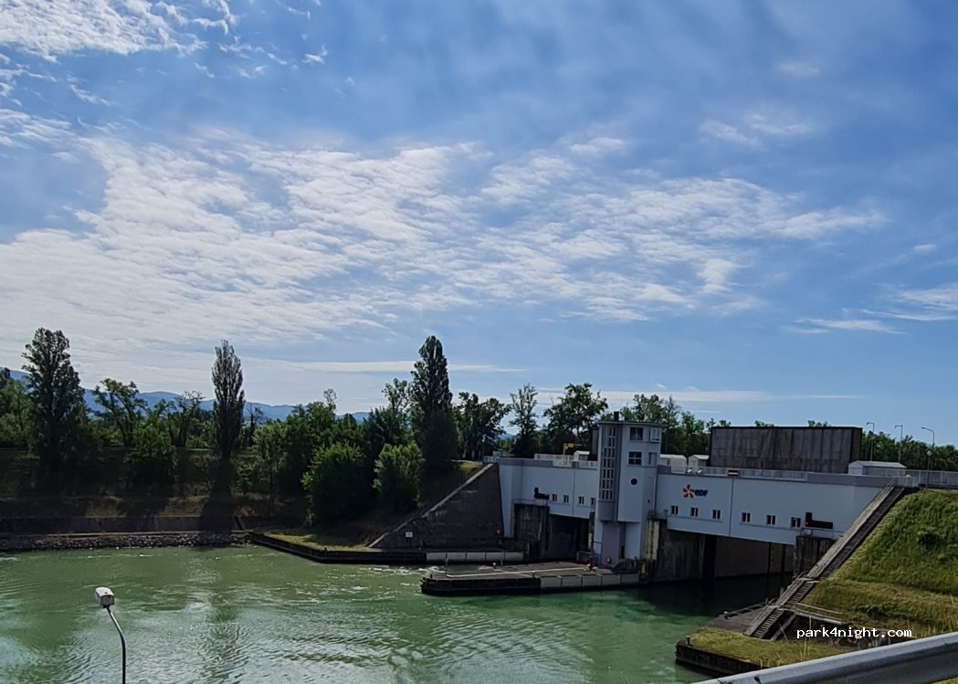 (68490) Ottmarsheim - Unnamed Road — foto 2