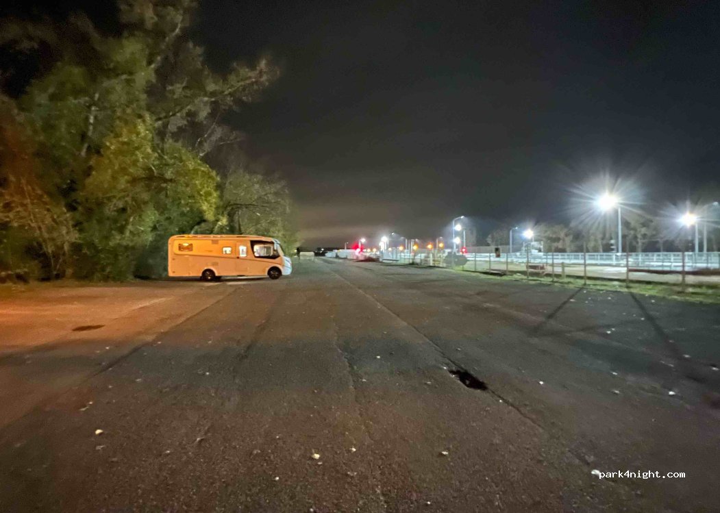 (68490) Ottmarsheim - Unnamed Road — foto 4
