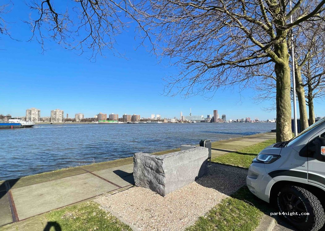 (3087 AG) Rotterdam - 155 Sluisjesdijk — foto