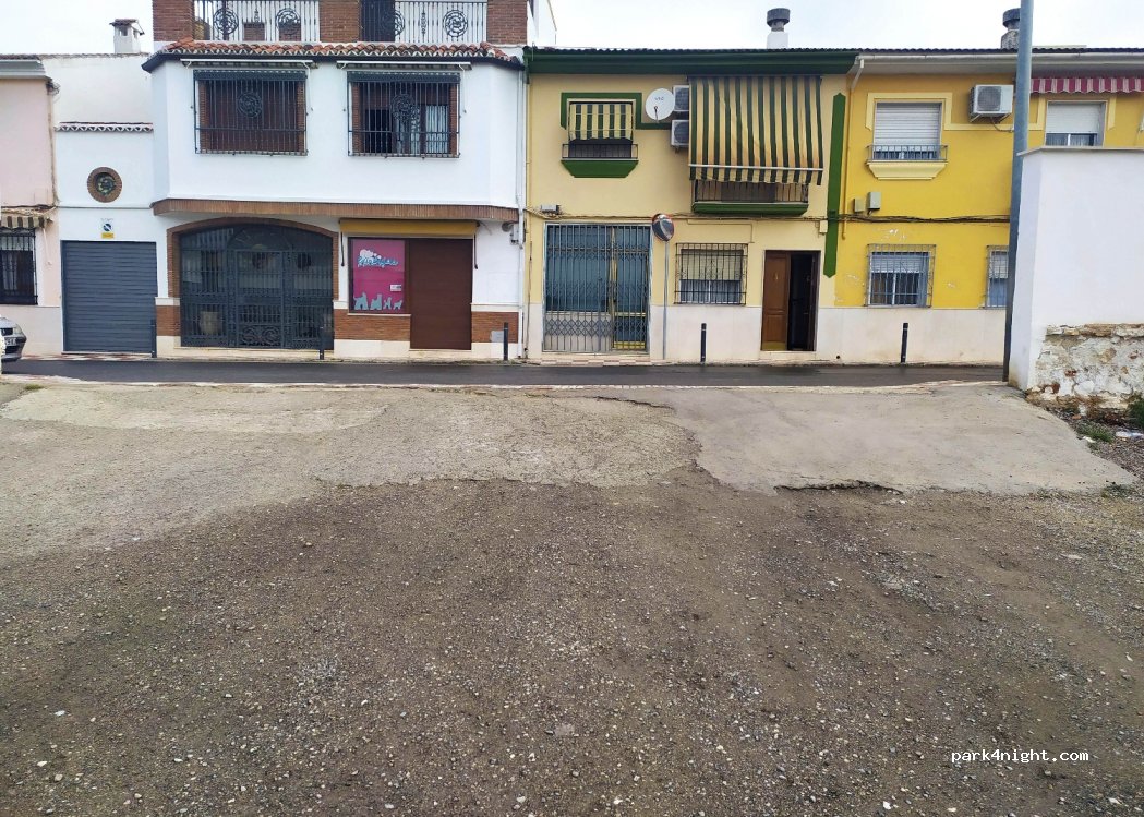 (14940) Cabra - 4 Avenida González Meneses — foto 4