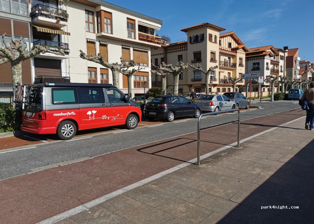 (20750) Zumaia - 1 Juan de Zigaran Kalea — foto