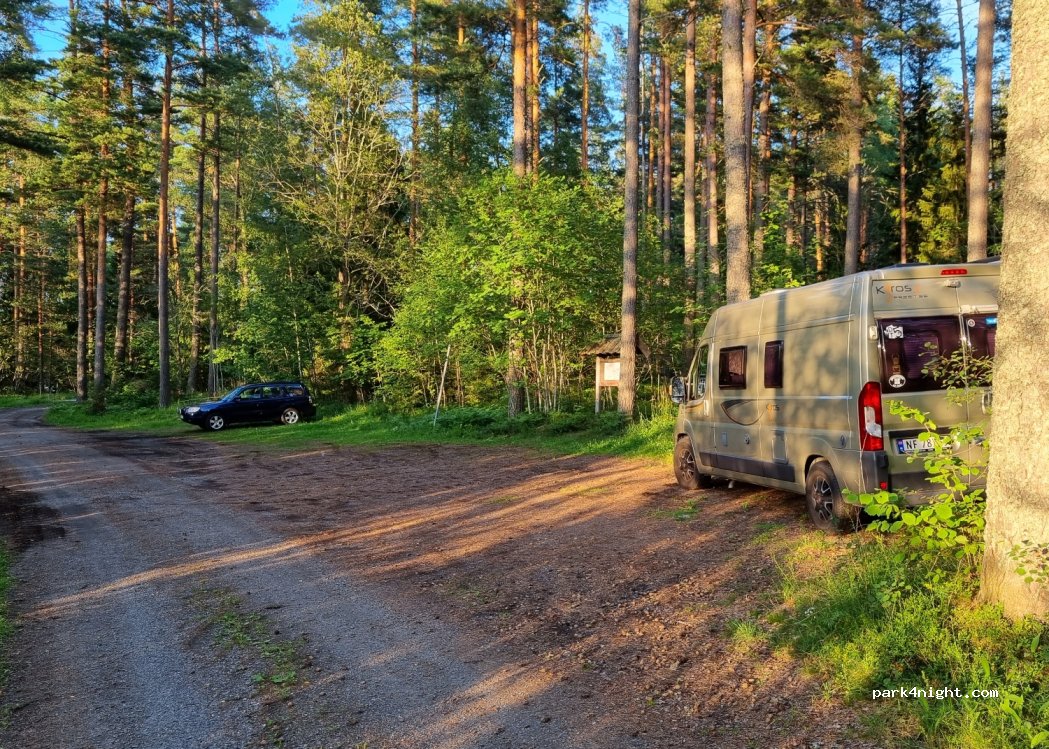 (762 92) Rimbo - Karlsbodavägen — foto 4