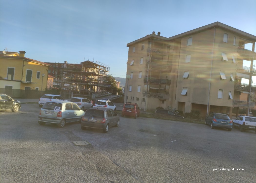 (19020) Piano di Follo - 37b Via Brigate Partigiane — foto