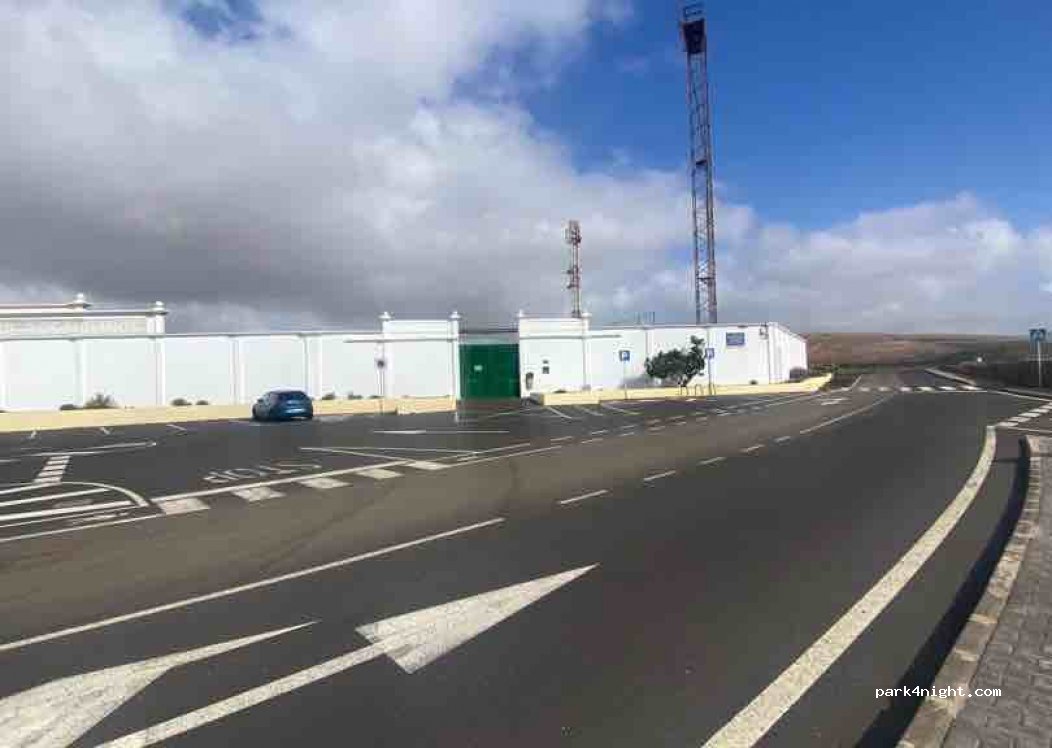 (35530) Teguise - 15 Calle Gadifer de la Salle — foto 2