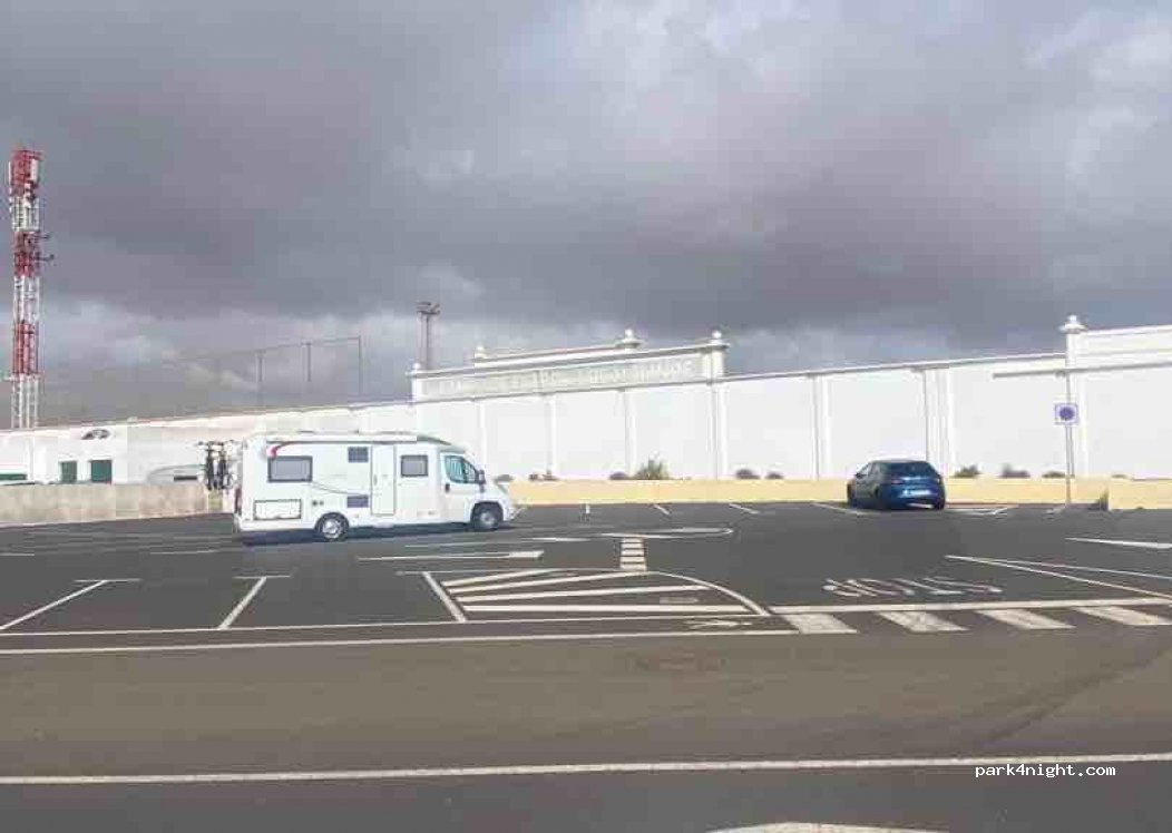 (35530) Teguise - 15 Calle Gadifer de la Salle — foto 4