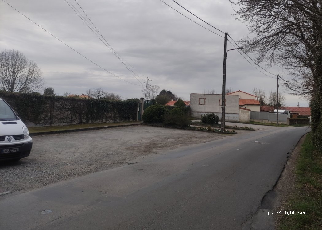 (44690) La Haie-Fouassière - 34 Rue de la Gare — foto