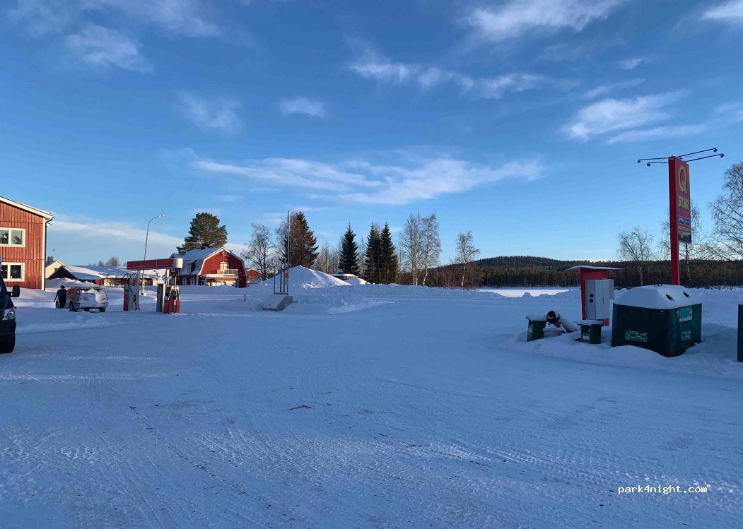 (980 60) Korpilombolo - 7 Strandvägen — foto