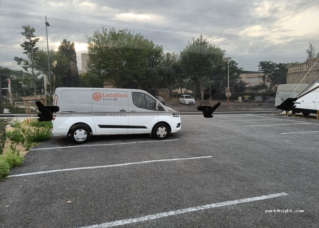 (11100) Narbonne - 24 Avenue Maître Hubert Mouly — foto