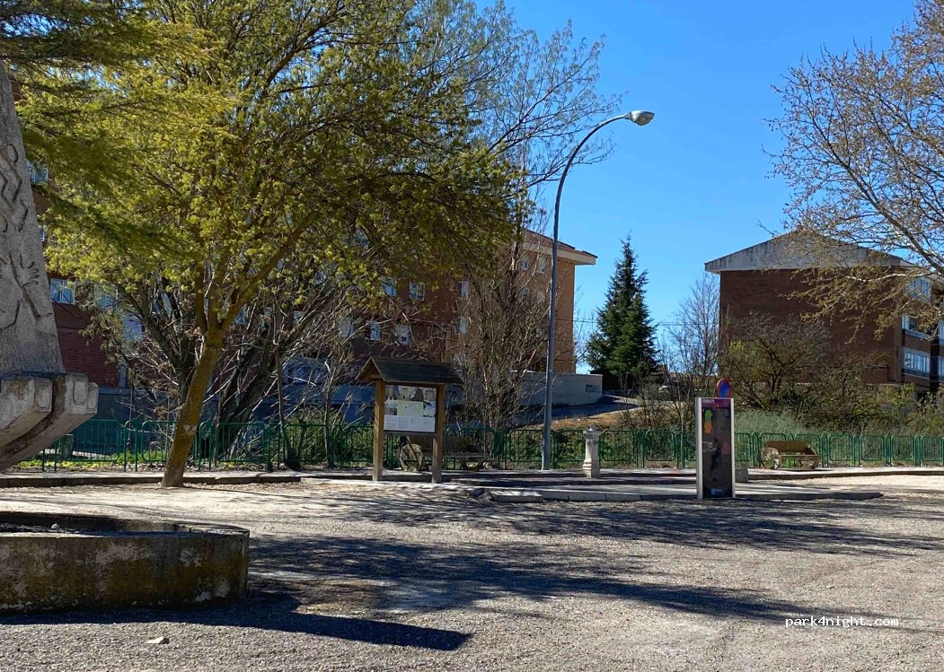 () Dueñas - 11 Avenida Palencia — foto 3