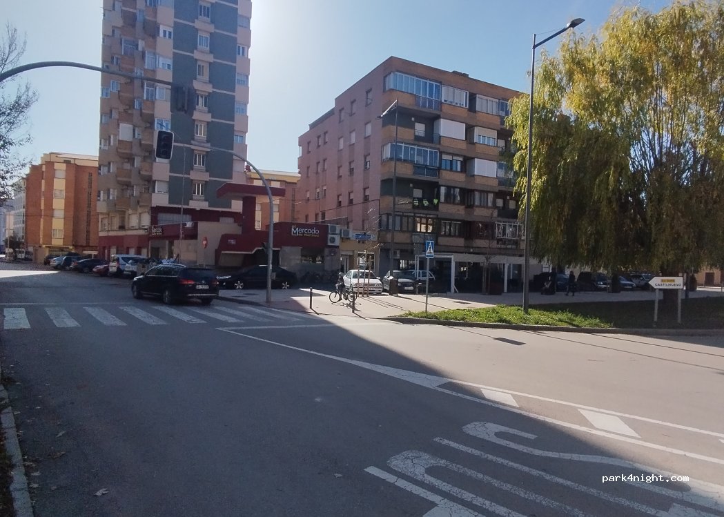 (19300) Molina de Aragón - 53 Paseo los Adarves — foto 2