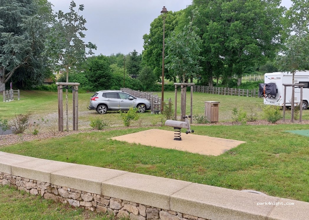 (23500) Gioux - 4 Rue de la Croix de Bois — foto 4