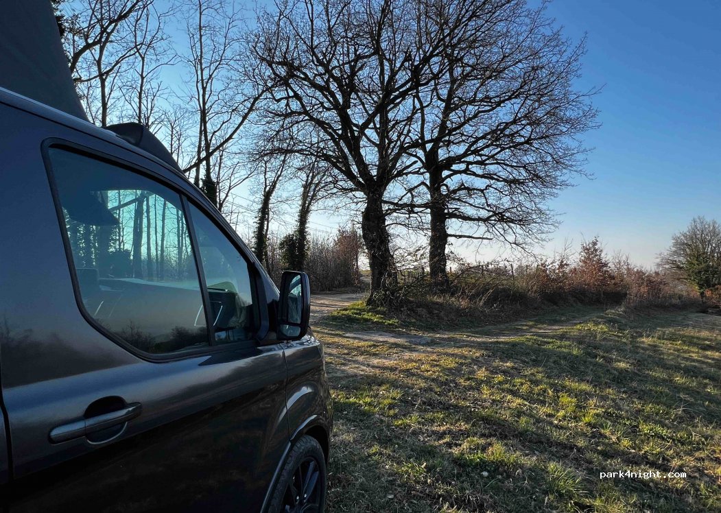 (38121) Reventin-Vaugris - Chemin des Chasseurs — foto