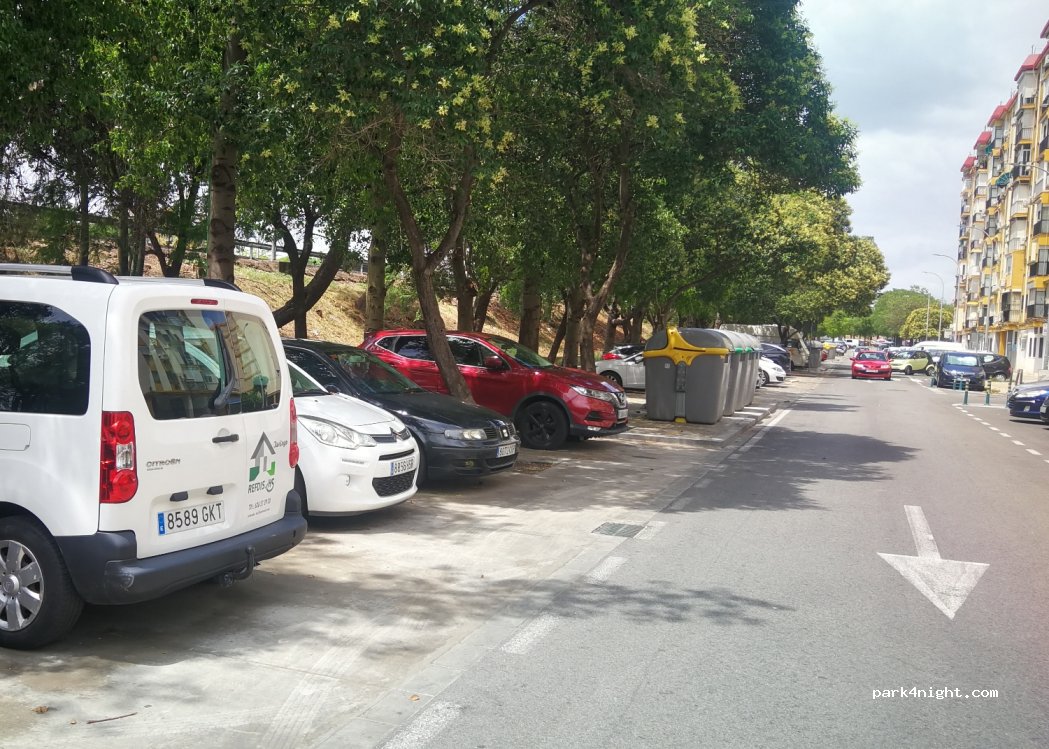 (41010) Sevilla - 15 Ronda de los Tejares — foto 4