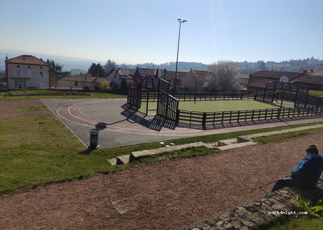 (42155) Villemontais - 1463 Le Bourg — foto 2