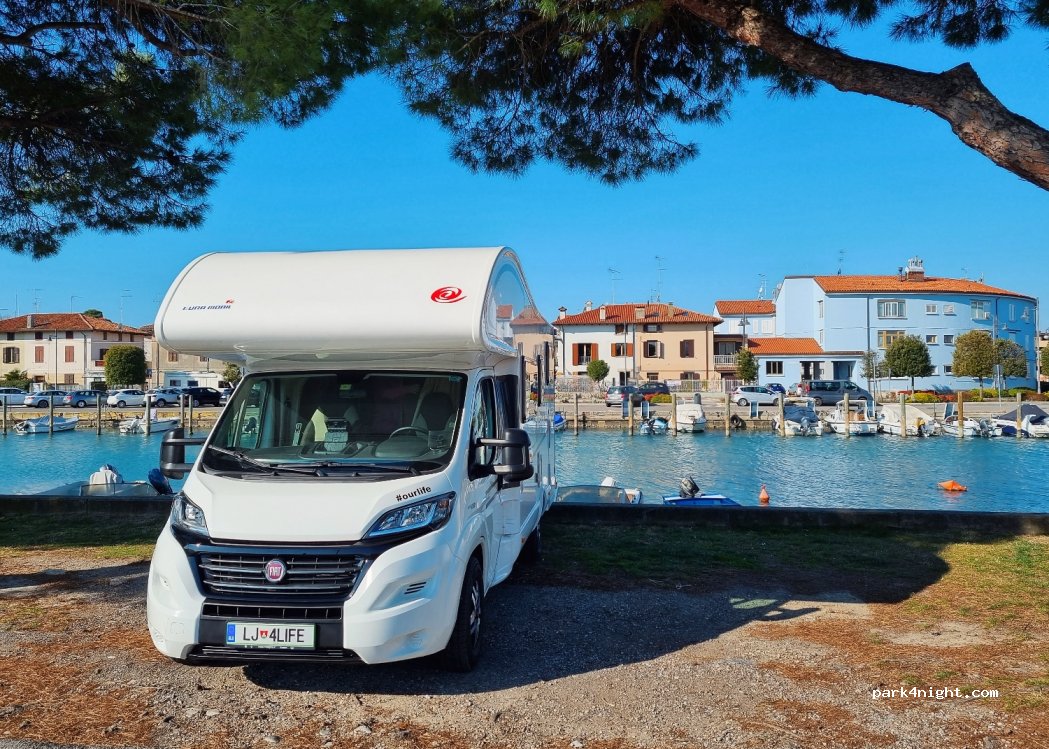 (34073) Grado - 1 Riva della Serenissima — foto