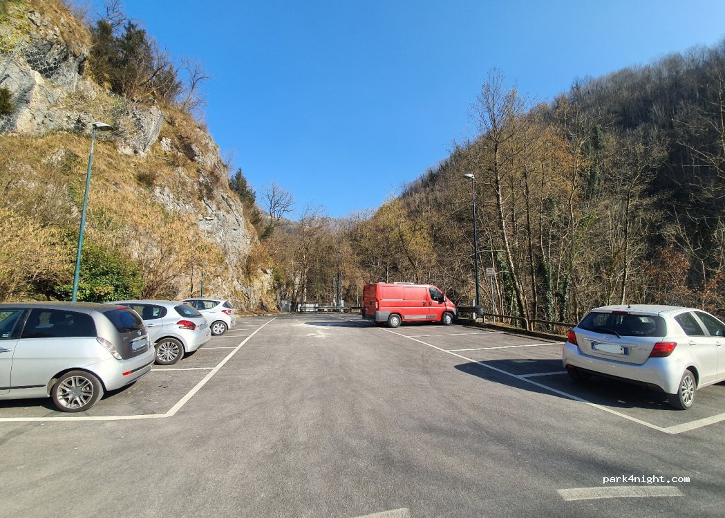 (24016) San Pellegrino Terme - 22 Via Gian Pietro Galizzi — foto