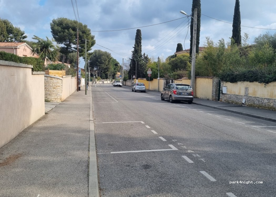 (13600) La Ciotat - 185 Avenue du Languedoc — foto