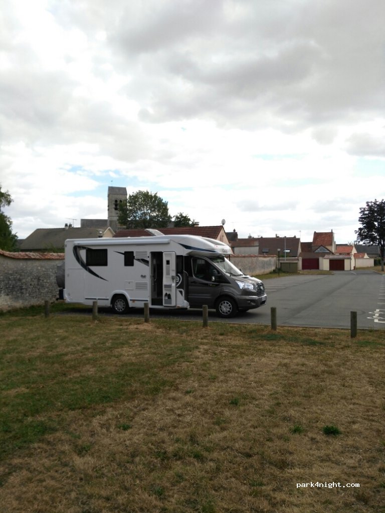 (28310) Gommerville - 50 Route de Voves — foto