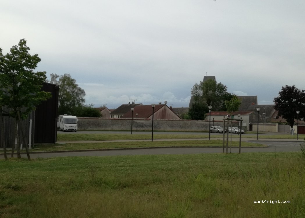 (28310) Gommerville - 50 Route de Voves — foto 3