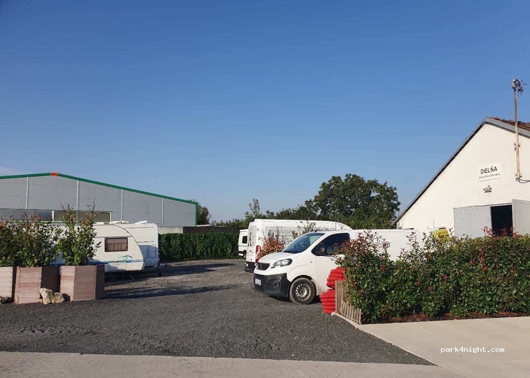 Stellplatz Trnava — foto 5