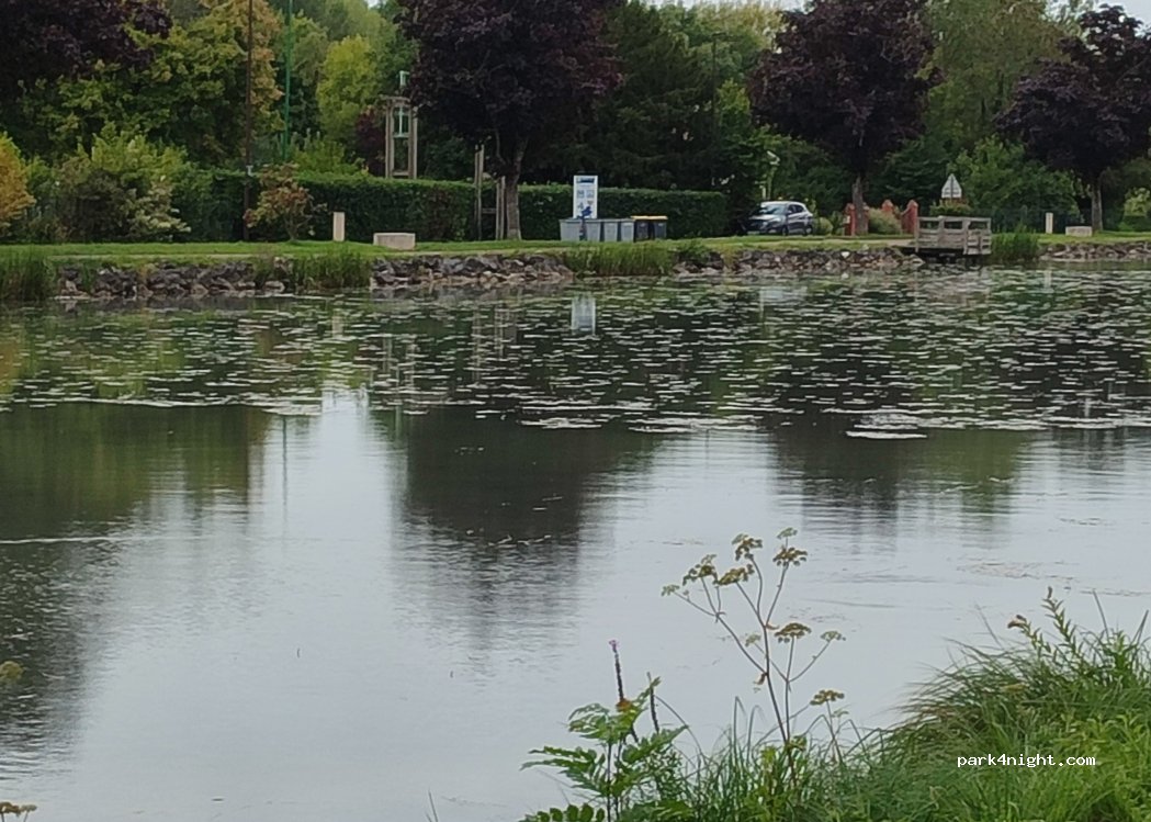 (10170) Méry-sur-Seine - 26-32 Route de Soissons — foto 5