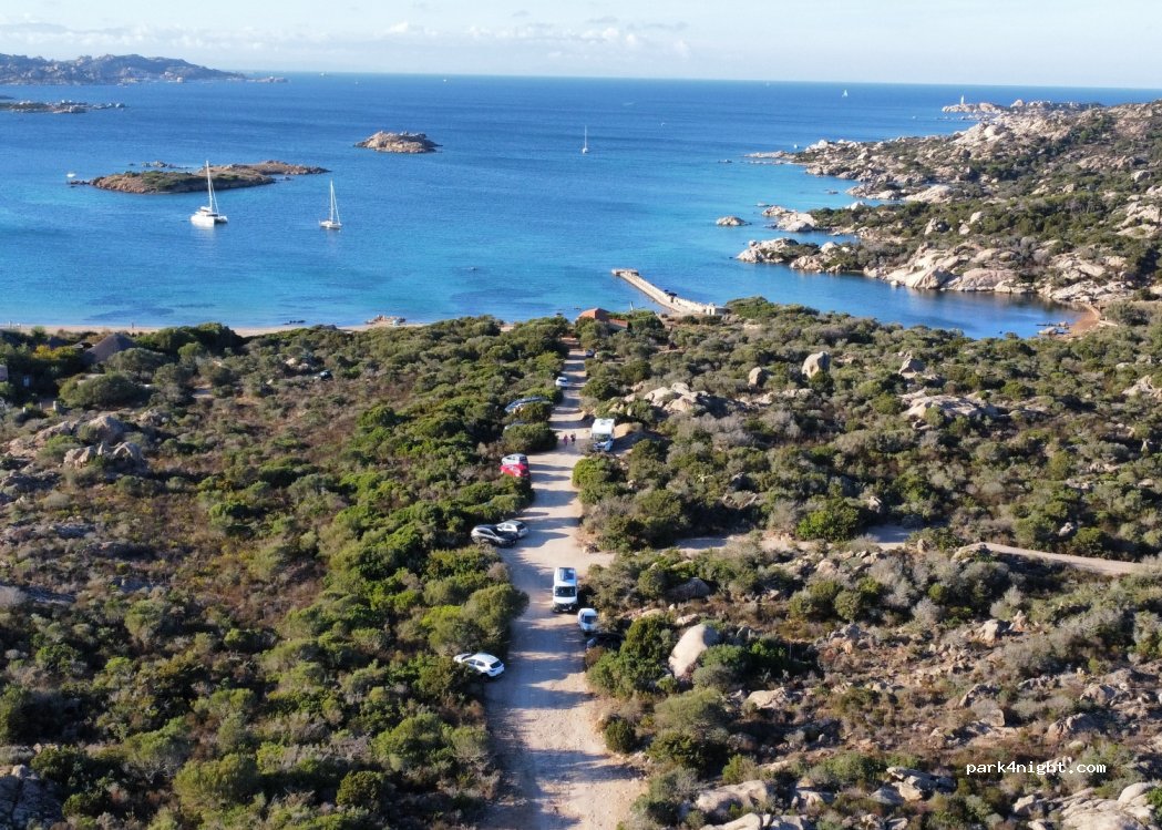 (07024) La Maddalena - Strada Cala Garibaldi — foto