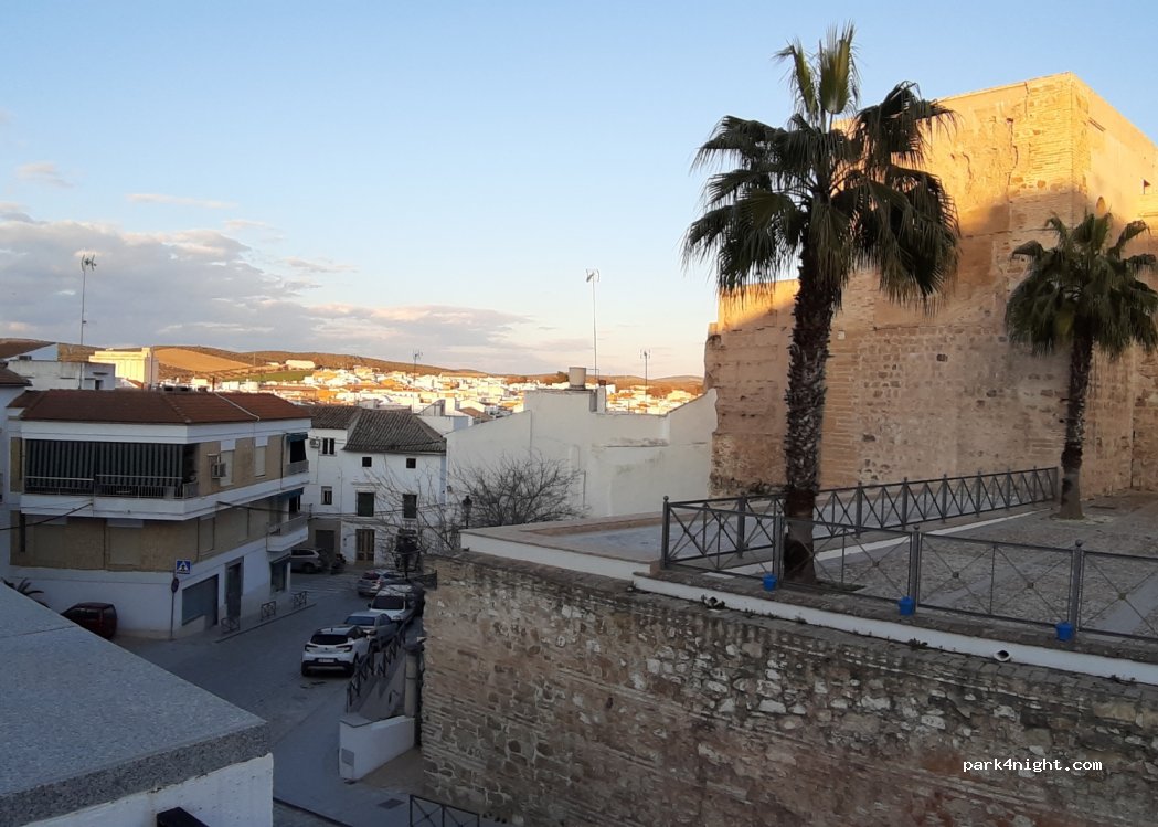 (14840) Castro del Río - s/n Calle Doctor Sancho Lobo — foto 3