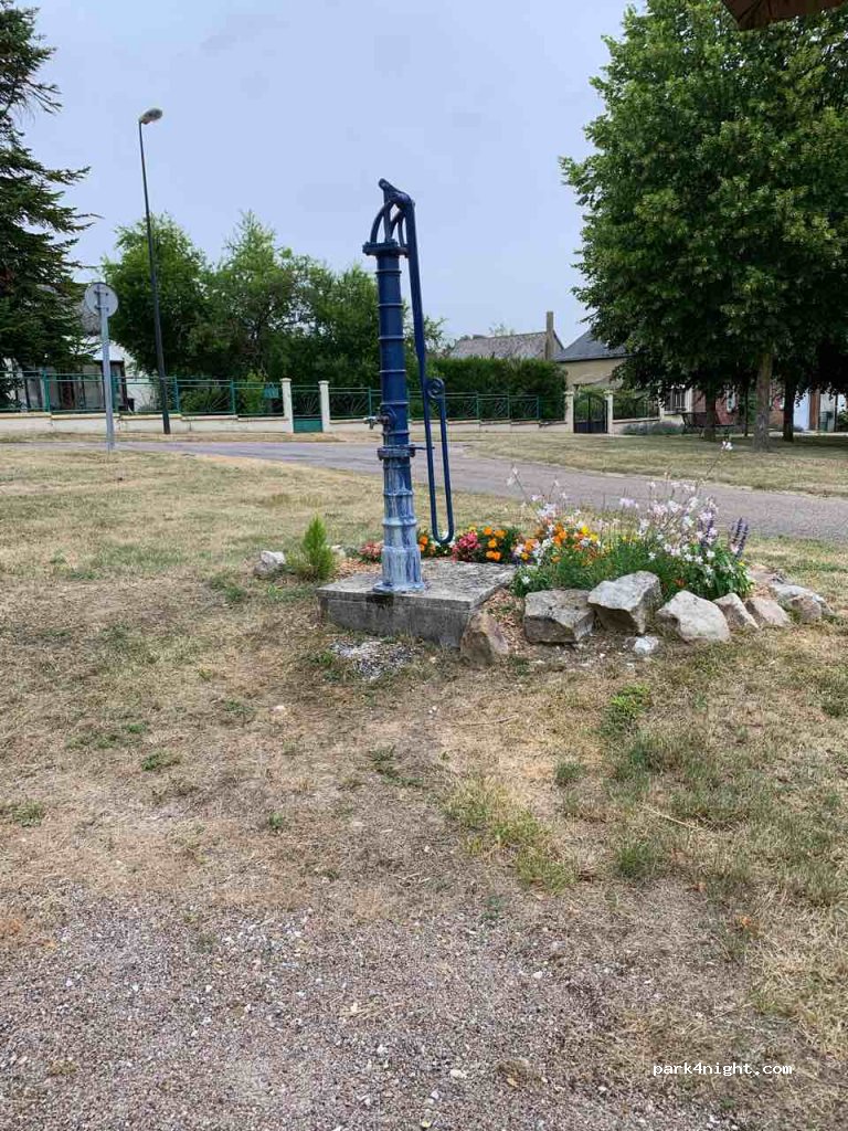 (10190) Villemaur-sur-Vanne - 1 Rue de l'Église — foto 2