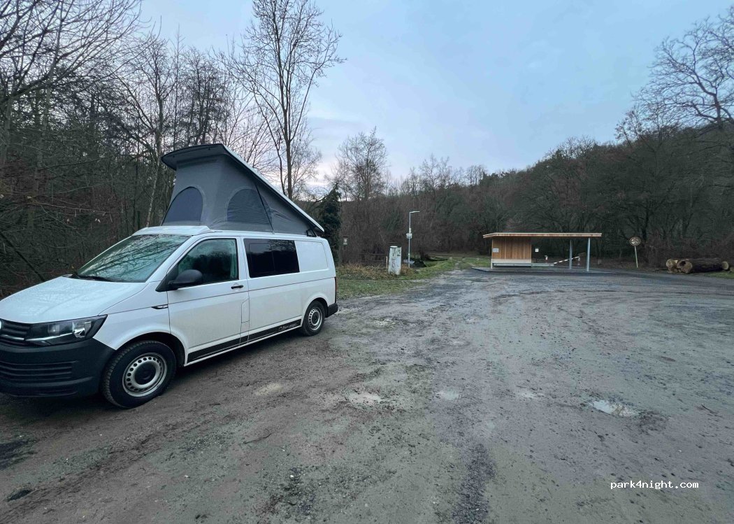 (252 63) Roztoky - Tiché údolí — foto 2