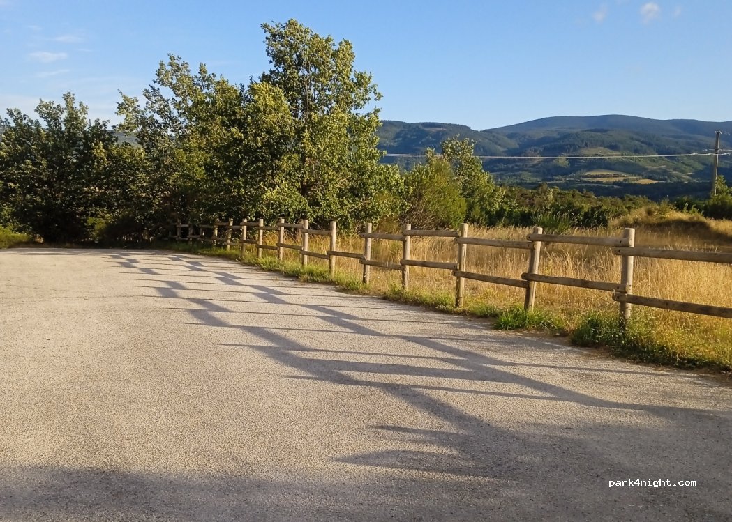 (81200) Caucalières - Chemin Blanc — foto 2