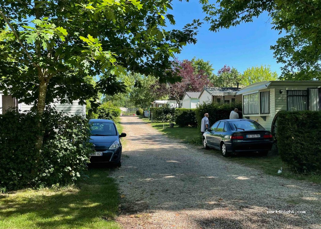 CAMPING L'EAU VIVE — foto 2