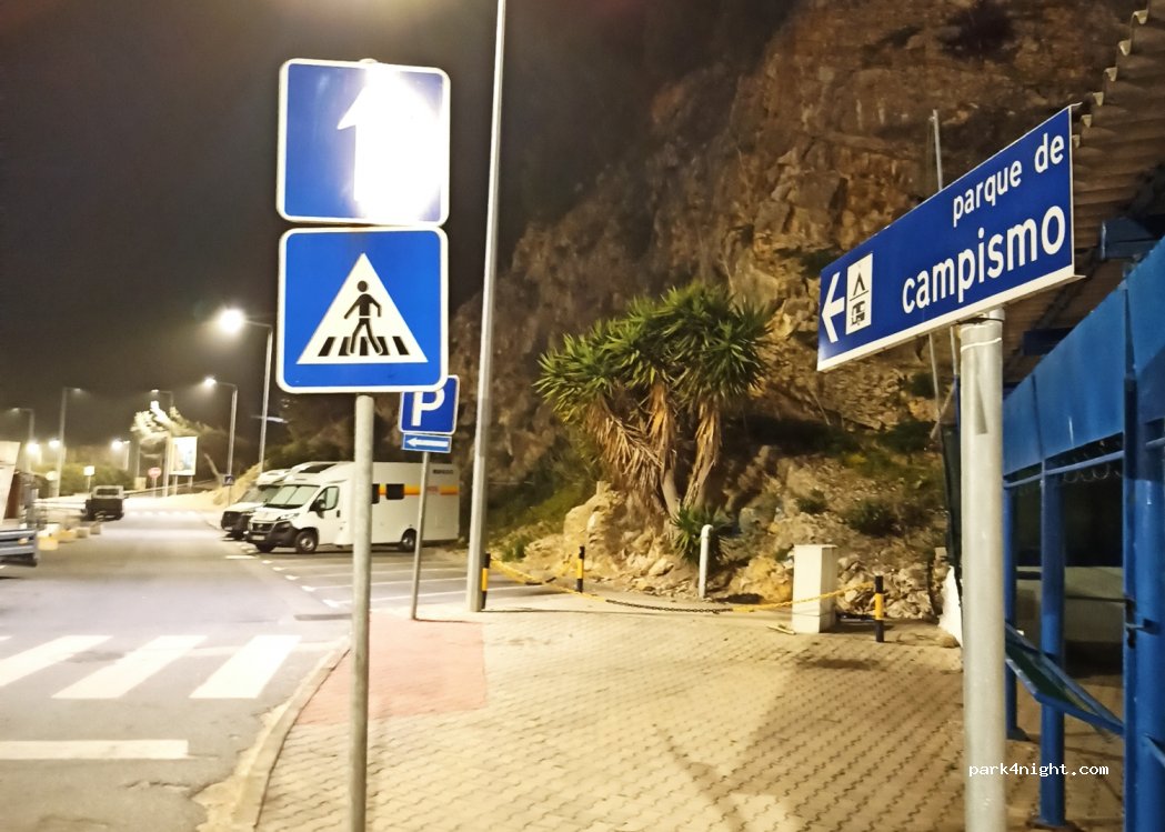 (2970-152) Sesimbra - 5 Avenida dos Náufragos — foto 2