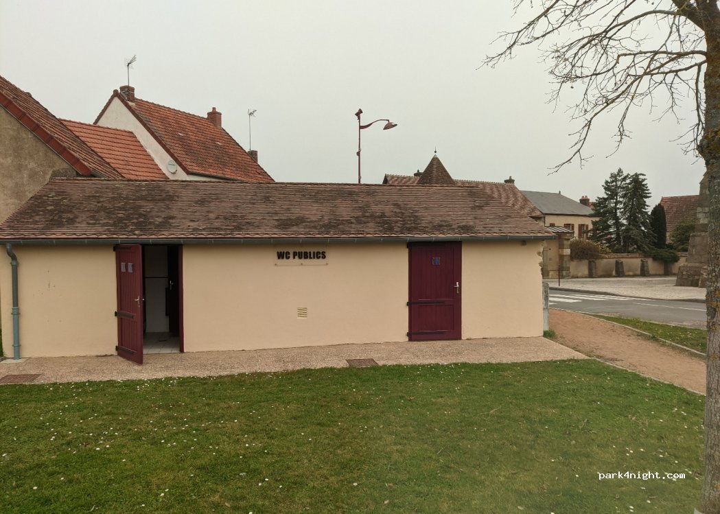 (03600) Malicorne - 5 Route de Doyet — foto