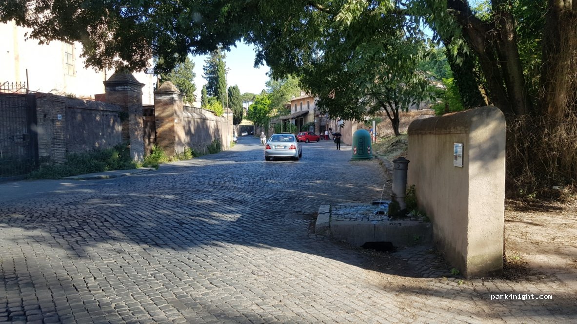 (00179) Roma - 42 Via Appia Antica — foto