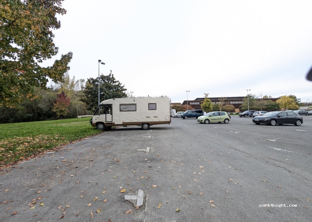 (16000) Angoulême - 20 Rue des Abras — foto 4