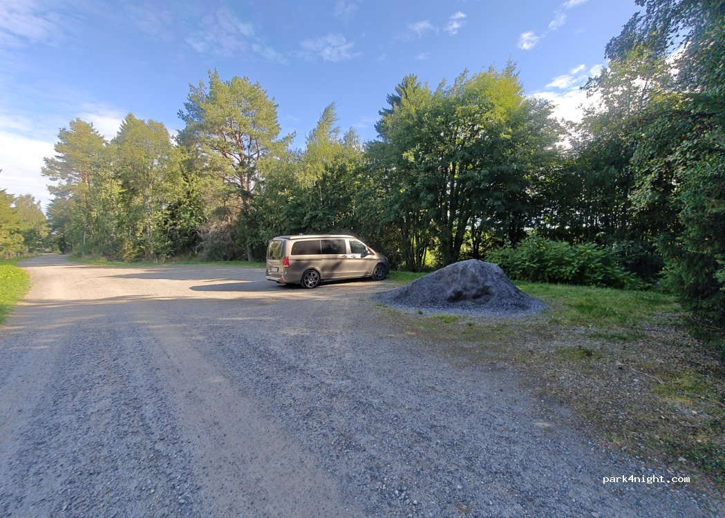 (905 32) Hörnefors - 50 Megrundsvägen — foto 5