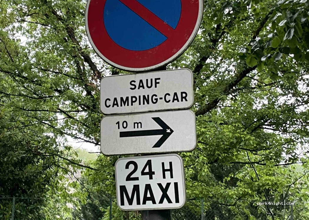 (01000) Bourg-en-Bresse - Allée Loys Van Boghem — foto 4